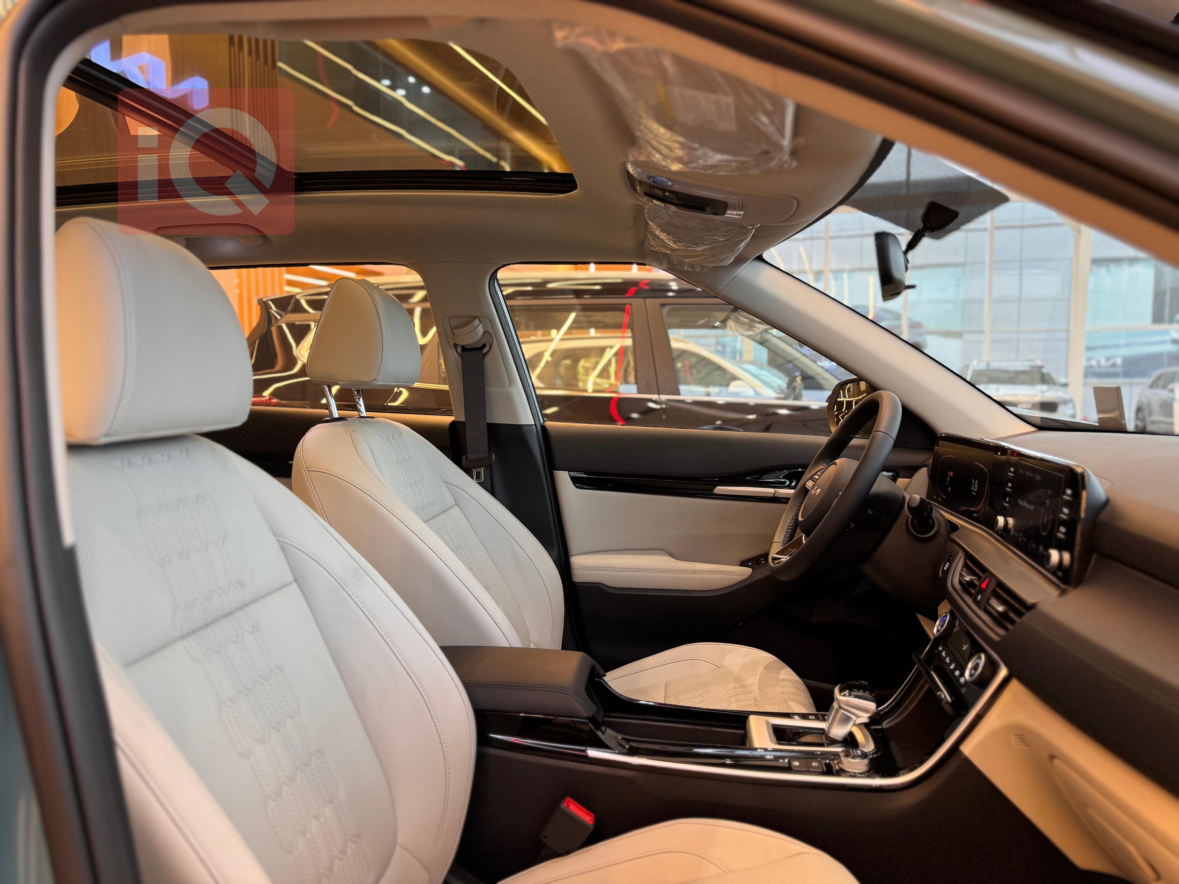 https://cdn.iqcars.ioimg-4.JPG